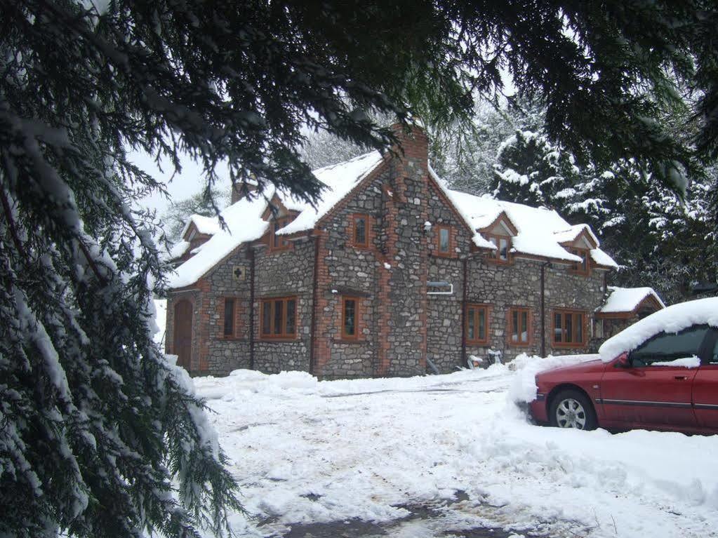 Old Farm Guest House Redhill  Exterior photo